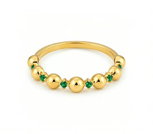 Green Stone Bead Elegance 18 KT Gold Ring