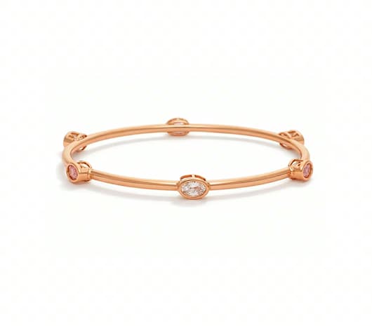 Pure Radiance Slim pattern 18KT Kids Gold Bangle