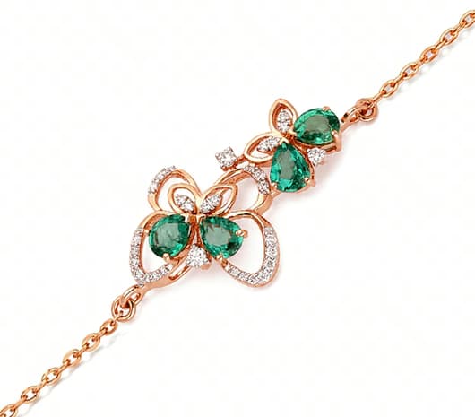 Verdant Butterfly Bloom 18 KT Diamond Bracelet